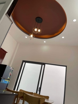 Nhà Bán  Xa Lộ Hà Nội Thủ Đức Thiết Kế 68m2 Chỉ Hơn 7 Tỷ Đường Xe Hơi Chạy