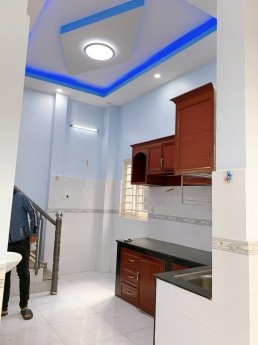 CẦN BÁN GẤP NHÀ GẦN KCN TÂN BÌNH – 35M2 – NHỈNH 3 TỶ – CHẾ LAN VIÊN – TÂY THẠNH -  TÂN PHÚ.