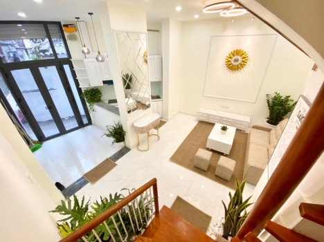 Bán nhà Hoàng Diệu, Hải Châu II, 65m, MT 5,2, 4 Tấm, KD đỉnh, dòng tiền 5% giá nhỉnh 4 tỷ