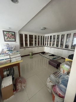 Bán nhà mặt tiền đường Hồ Bá Kiện, Phường 15, Quận 10, 340m2