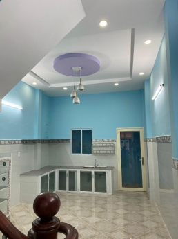 NHÀ ĐẸP KHU PHÂN LÔ ĐỐI DIỆN GALAXY GẦN AEON