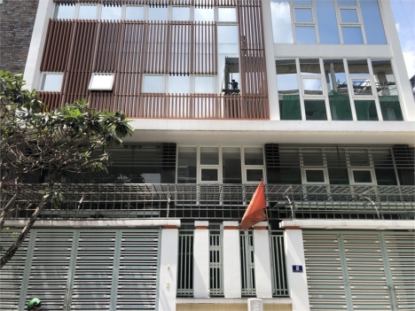 Cần Bán Gấp Toà nhà mặt tiền 08 Huỳnh Lan Khanh, P. 2, Quận Tân Bình.