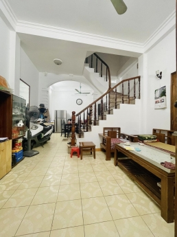 Bán nhà phố Lò Đúc, Hai Bà Trưng, 51mx4PNxMT4,5m, phân lô, ô tô, ở sướng nhỉnh 6 tỷ. LH