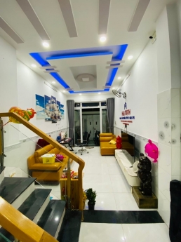 Bán nhà gấp rẻ, Phạm Văn Chiêu, Gò Vấp, 186m2, 3 Tầng, 5.x Tỷ