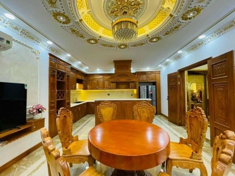 Biệt Thự hồ bơi đường 12m Phạm Văn Chiêu, Gò Vấp,150m2 chỉ 19.7 Tỷ