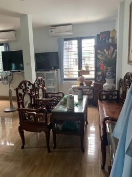 BÁN NHÀ MẶT HỒ VĂN CHƯƠNG - LÔ GÓC - THANG MÁY - TT ĐỐNG ĐA - VỈA HÈ 2 BÊN - MẶT TIỀN LÝ TƯỞNG - KD