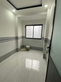 TT QUẬN8, HẺM 3M SẠCH SẼ THÔNG THOÁNG, SÁT CHỢ XÓM CỦI, CẦU CHÀ VÀ, NHÀ MỚI 3TẦNG 2PN 2WC CHỈ 1.8