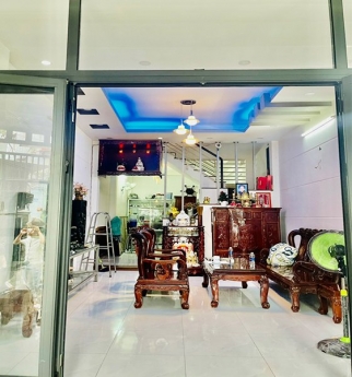 Nhà HXH bán gấp rẻ, Nguyễn Tư Giản, Gò Vấp, 4x15m, 4 Tầng, 5.x Tỷ