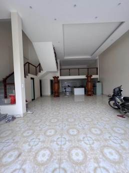Bán nhà 6 tầng mặt hồ Định Công Hoàng Mai Hà Nội 108m2