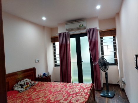 Bán nhà Nguyễn Văn Cừ, Long Biên 50m2 x 3 tầng, Ngõ Thông, Ô TÔ tránh, 2 THOÁNG vĩnh viễn