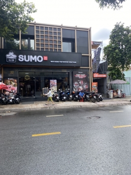 Khu KD sầm uất nhất nhì Sài Gòn. Cần bán căn biệt thự ngay mặt tiền đường Cao Thắng Quận 3