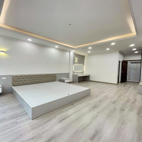 Phân lô Quân Đội Phùng Chí Kiên 50m²x 6T thang máy,mặt tiền 4.4m giá 9.25 tỷ, nhà mới - Kinh doanh