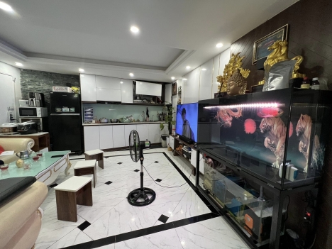 BÁN GẤP NHÀ 5 TẦNG XÂY MỚI TRUNG TÂM QUẬN THANH XUÂN, 5 NGỦ ĐỦ CÔNG NĂNG,TƯƠNG LAI Ô TÔ ĐỖ CỬA.
