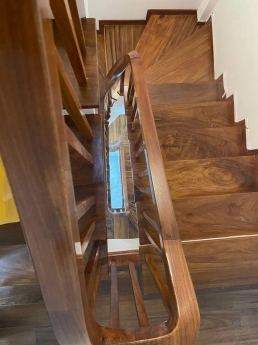 BÁN NHÀ PHÂN LÔ CẦU GIẤY - PHỐ TRUNG KÍNH - 32M X 5 TẦNG - GẦN Ô TÔ