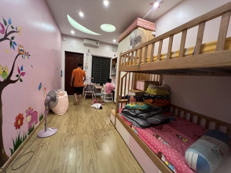 Bán nhà Nguyễn Văn Cừ, Long Biên 50m2 x 3 tầng, Ngõ Thông, Ô TÔ tránh, 2 THOÁNG vĩnh viễn