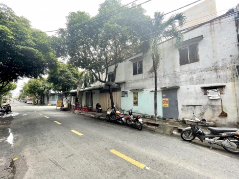 LÔ GÓC 2 MT ĐỖ BÍ – DT 4,5 X 20 – KD ĐA NGÀNH NGHỀ - CHỈ 90TR/M2