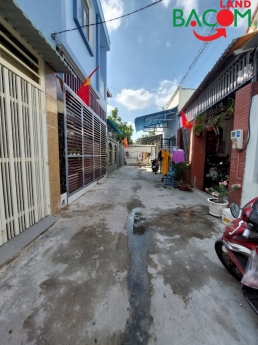 BÁN NHÀ DT 126m2 ngang 7x18, đường xe hơi  tránh nhau P TÂN PHONG, BIÊN HOÀ