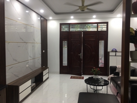 CẦN BÁN NHÀ 30 M2 CẦU AM TRUNG TÂM HÀ ĐÔNG,5 TẦNG GIÁ HƠN 4 TỶ CHÚT