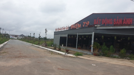 Đất thổ vườn gần chợ Minh Thành, 5x40, giá 9xxtr, sổ hồng riêng