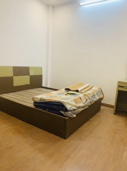 Tài chính 7,5 tỷ sở hữu ngay chân dài Thái Hà, nội thất mới, 42m2, an sinh đỉnh, siêu MT.