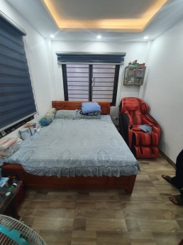 BÁN GẤP NHÀ 5 TẦNG XÂY MỚI TRUNG TÂM QUẬN THANH XUÂN, 5 NGỦ ĐỦ CÔNG NĂNG,TƯƠNG LAI Ô TÔ ĐỖ CỬA.