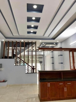 NHÀ MẶT TIỀN VỊ TRÍ ĐẸP KINH DOANH TUYỆT VỜI