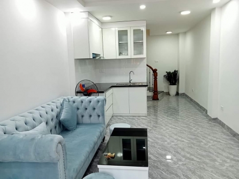 Bán Gấp  nhà phố Trương Định, 42M, 5 Tầng, ô tô, KD.
