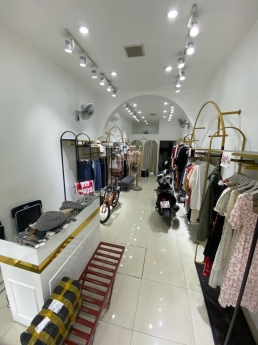 Nhà mặt phố vỉa hè đường 2 chiều trung tâm lõi Q.Hà Đông 50m2 13,5 tỷ