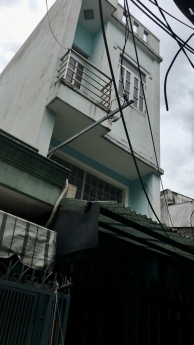 HÀNG HIẾM - NHÀ 3 TẦNG ĐÚC BTCT - CHỈ CÓ 3 TỶ.