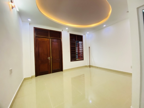 Mặt Tiền Quận 12 Chỉ 6 Tỷ - Buôn Bán Đa Ngành. Đường 8M Thông