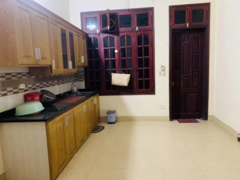 Bán Nhà Ngõ 105 Xuân La- Ô Tô vào Nhà- 65m2x5 tầng-4,1MT-Dân Trí Cao-3 Bước Ra Phố