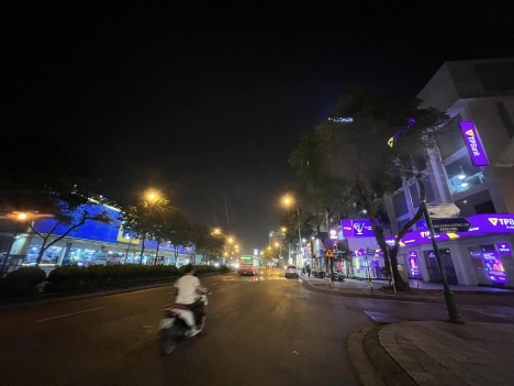 Bán nhà Nguyễn Văn Cừ, Gia Thụy, 47m2 x 3 tầng, Ngõ Ô TÔ tránh, 2 THOÁNG, Giá chỉ hơn 6 tỷ