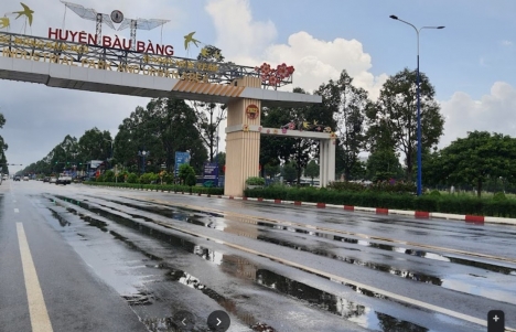 Chủ gửi bán gấp lô đất KTDC Đường D15-5A, lai uyên bàu bàng