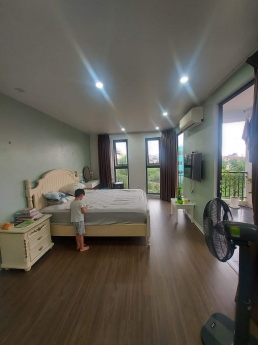 Nhà 5 tầng 50M Ngọc Thụy đẹp như Homestay 5 sao