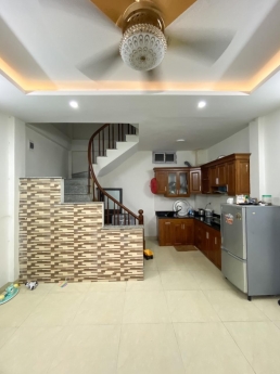 Cho thuê nhà Đào Tấn, Ba Đình, làm Văn Phòng