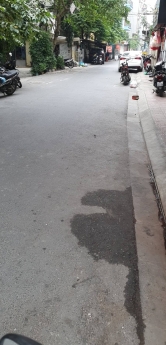 Giảm giá chào bán nhà phố Yên Lạc, Hai Bà Trưng, phân lô, ô tô, thang máy 46m còn 6.6 tỷ. LH