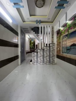 NHÀ ĐẸP HẺM XE HƠI THÔNG - LÊ VĂN QUỚI,  BÌNH TÂN - 3,5 × 11M - NỘI THẤT CAO CẤP CHỈ 3,4 TỶ TL