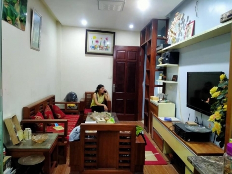 Bán Nhà Dịch Vọng Hậu CG-Gần Phố-Ba Bước Ra Ngõ To-Giá Đầu Tư-50mx4T-MT3,5-