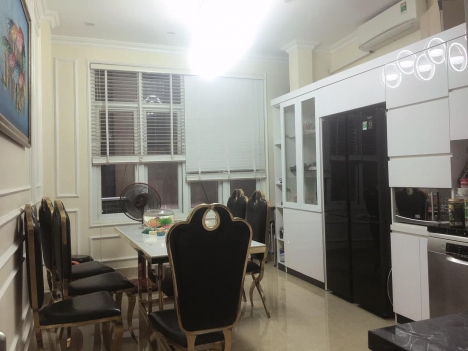 BÁN NHÀ RIÊNG PHỐ BÙI THỊ XUÂN-HBT -DT34M2-Cách phố 10m-DECOR NỘI THẤT SANG TRỌNG MỚI -BÁN GẤP!
