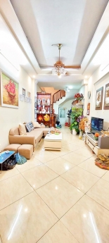 Bán Nhà Riêng Rẻ Ở Hoàng Mai- PHƯỜNG HOÀNG VĂN THỤ ,Ô TÔ ĐỖ CỔNG -NHÀ MỚI-CHỈ 4,2 TỶ
-NHÀ MỚI ĐẸP