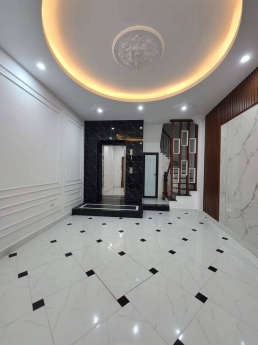 Giảm giá chào bán nhà phố Yên Lạc, Hai Bà Trưng, phân lô, ô tô, thang máy 46m còn 6.6 tỷ. LH