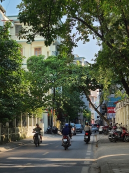 $$$ Cần bán nhà lô góc Lý Nam Đế, Hoàn Kiếm, 80m2, mt 22m, giá 32 tỷ