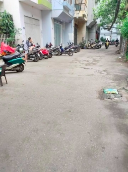 Nhà Hiếm Quan Hoa Ngõ Thông Kinh Doanh DT 59m MT 4 m giá nhỉnh 7,5 tỷ