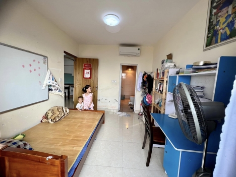Bán Chung Cư HTT Towen Phùng Hưng, 70m2, 2 Ngủ, 1 Khách, 2 Vệ Sinh, Giá 2 Tỷ 05