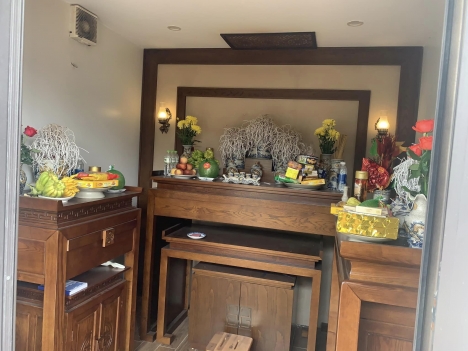 Nhà Ngọc Thụy 40m 5 tầng GẦN HỒ thoáng trước sau, ô tô ĐỖ CỔNG ngày đêm chỉ hơn 3 TỶ