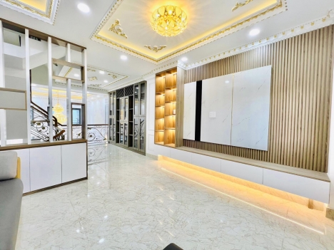 Nhà 5 lầu thiết kế cực đẹp KDC Center Home Đường số 11, Trường Thọ, Thủ Đức