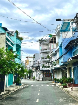 NHÀ 4 TẦNG HXH 8M NỘI THẤT ĐẸP GẦN ĐẦM SEN SÁT QUẬN 6