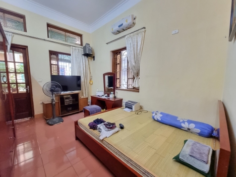 Bán nhà 52m2, phố Cự Lộc, Thanh Xuân, 4T, MT 3,8m, giá 4,95 tỷ 933705193