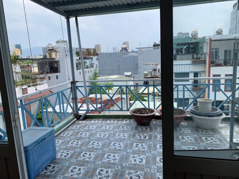 Sập sàn  - Hải Châu – Hoàng  Diệu – 67m2,  Chỉ  4,2    tỷ