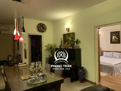 Bán căn hộ chung cư Vườn Đào, Tây Hồ chỉ: 4,15 tỷ, DT 126m2, 3 ngủ, 2 vệ sinh